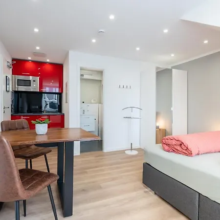 Wohnen Auf Zeit - Innenstadt-appartements Lägenhet *